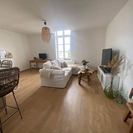 White Wood Apartment Narbonne Bagian luar foto